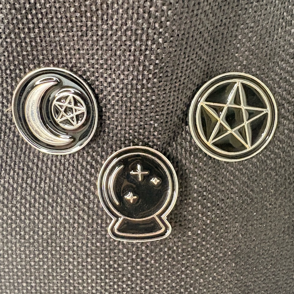 Set of 3 enamel pins. Witchy themed with a crystal ball, a pentacle and a moon.